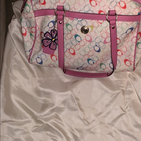 Coach purses - Picture 2 of 7